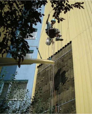 Asekuracja pracy na wysokości